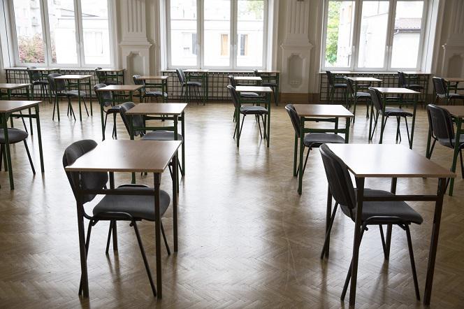 Wyniki egzaminów zawodowych 2020 - jak poszło? Reakcje zdających mówią same za siebie!
