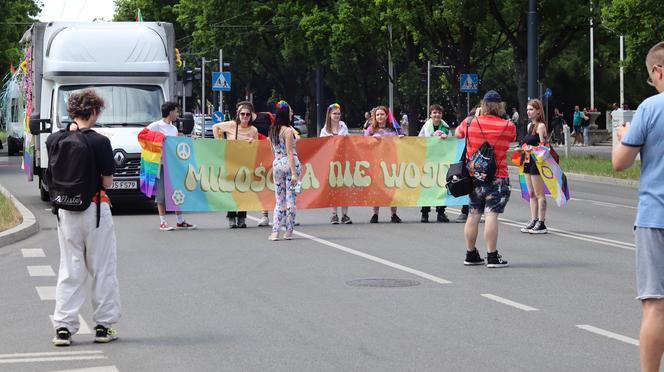 Ulicami Lublina przeszedł VI Marsz Równości! Zobacz zdjęcia