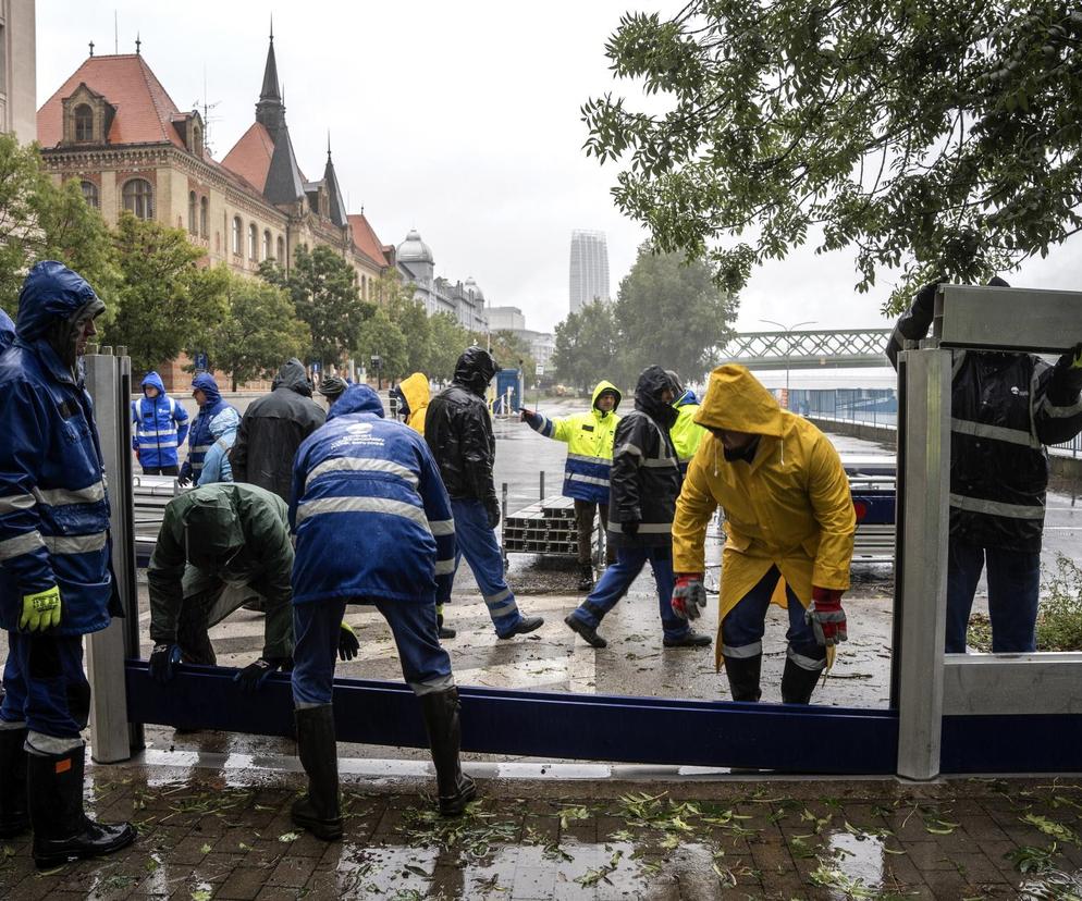 Fala kulminacyjna w stolicy! Czy jest zagrożenie powodziowe?