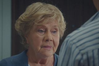 M jak miłość odc. 1827. Barbara (Teresa Lipowska), Olek (Maurycy Popiel)