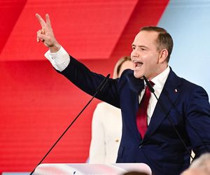 Nawrocki w Toruniu: „Chcą mieć prezydenta, który podpisze wszystko”
