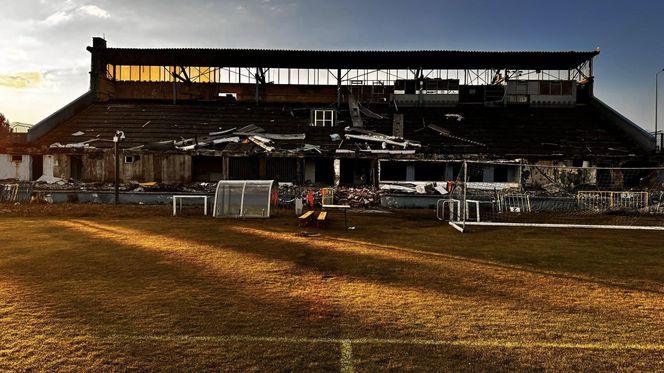 Stadion Ruchu Chorzów przechodzi do historii. Trwa rozbiórka legendarnej trybuny