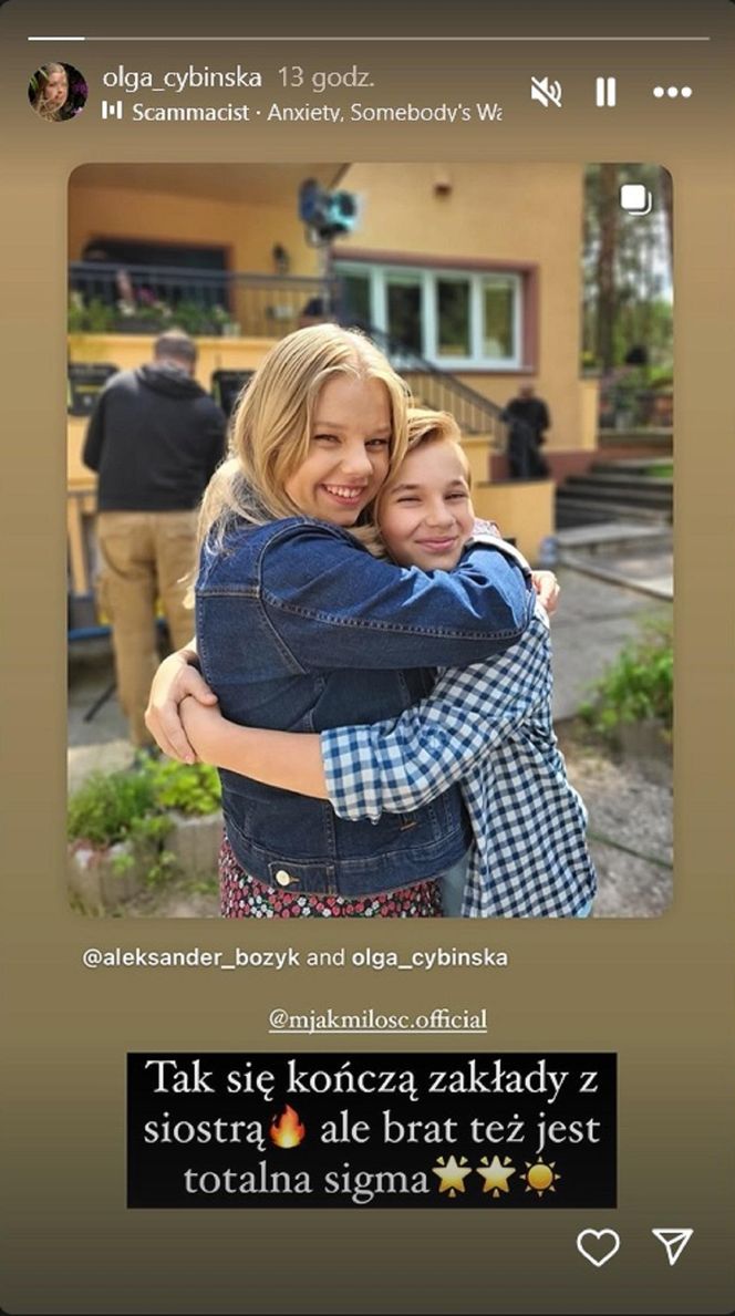 M jak miłość na planie. Misiek (Aleksander Bożyk), Lenka (Olga Cybińska)