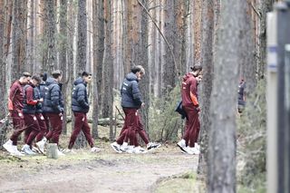 Polska - Holandia. Piłkarze poszli do lasu