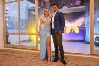 Hotel Paradise - Wiktoria Kozar 