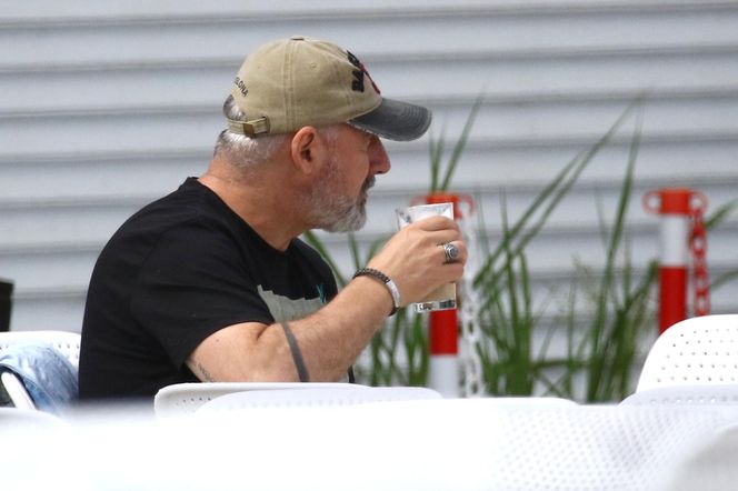 Jacek Kopczyński. Tak wypoczywa po awanturze w Sejmie 