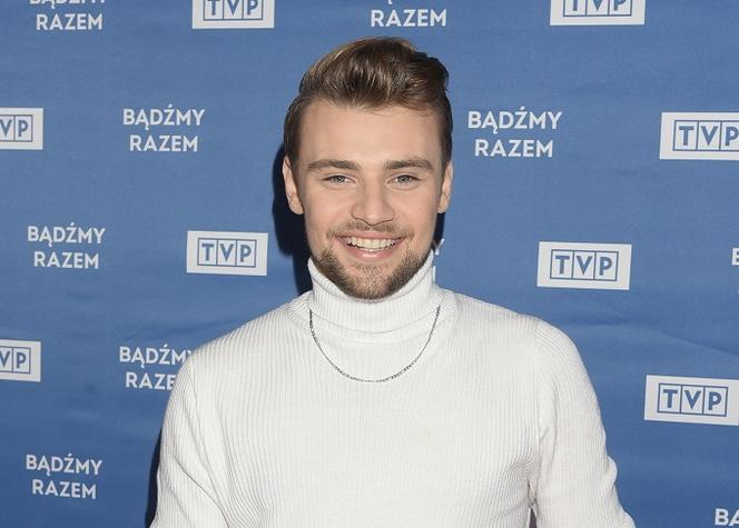 Damian Kordas Dziewczyna Ola Nowak Masterchef Instagram Restauracja Ksiazka Przepisy Wzrost Wiek Eska Pl