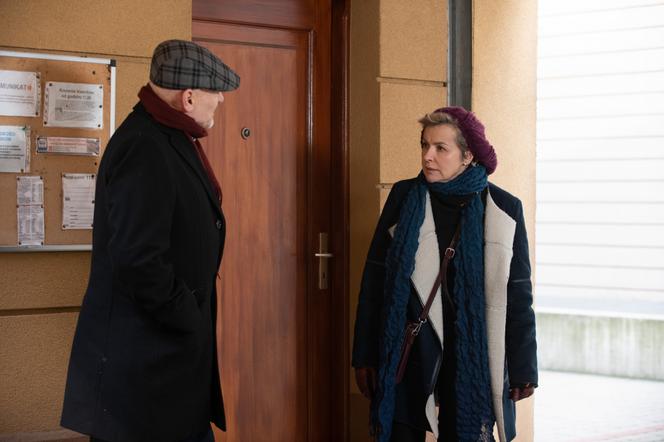 Na Wspólnej odc. 3085. Honorata (Aleksandra Konieczna), Roman (Waldemar Obłoza)