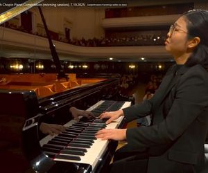 XIX Międzynarodowy Konkurs Pianistyczny im. Fryderyka Chopina. Stroje uczestników wywołały burzę