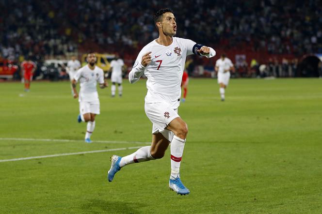 Cristiano Ronaldo strzelił jednego z czterech goli w meczu z Serbią (4:2)