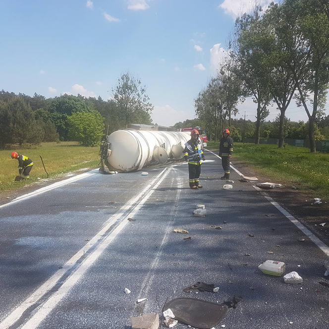 Wypadek na DK 10. Droga całkowicie zablokowana!