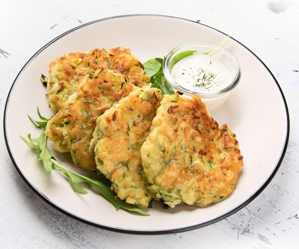 Cukiniowe placki z piekarnika – chrupiąca alternatywa dla smażonych, którą pokochasz