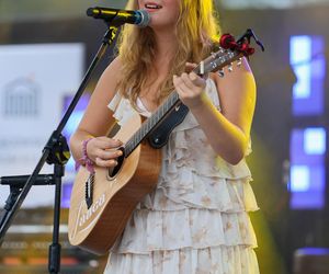 Piknik Country i Folk 2025. Tysiące fanów muzyki przyjechały do Mrągowa na kultowy festiwal