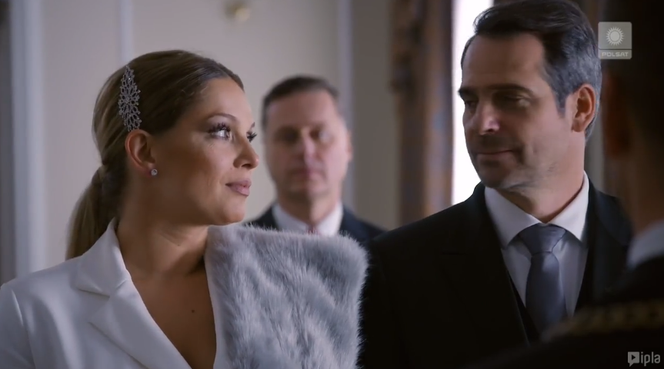 Przyjaciółki 11 sezon odcinek 123, Patrycja (Joanna Liszowska), Wiktor (Paweł Deląg)