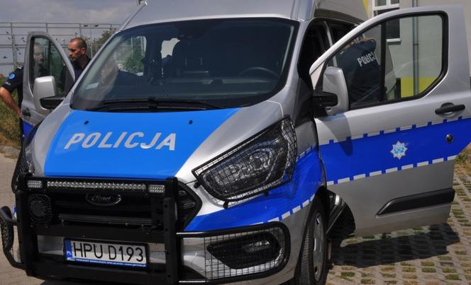 Takiego radiowozu nie ma nigdzie indziej! Wielkopolska policja testuje PROTOTYP!