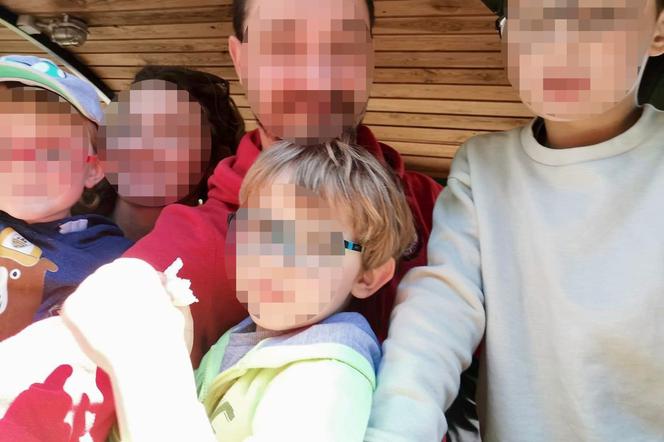 Tatarowce. 30-latek i trzech jego synów nie żyją po czołowym zderzeniu z tirem