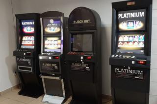 Jarosław: Nielegalne automaty zlikwidowane. Policja wpadła do jaskini hazardu