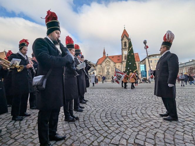 Parada Górnicza przeszła ulicami Tarnowskich Gór