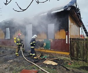 Pożar drewnianego domu w Potoczku-Kolonii