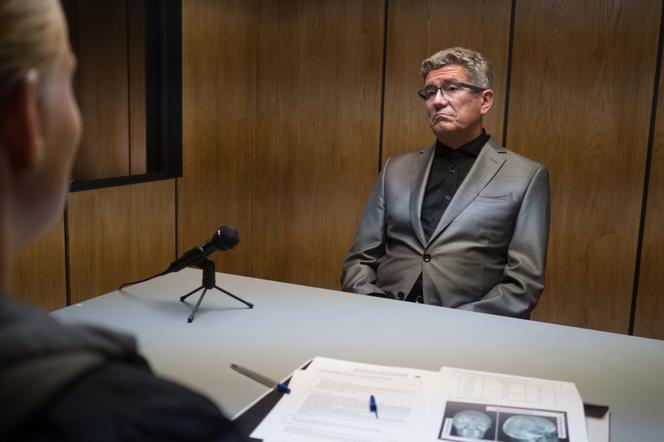 Odwróceni 2 sezon. Ojcowie i córki odc. 3. Mnich (Andrzej Zieliński)