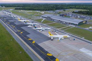 Modlin szykuje się do rozbudowy. Urośnie terminal i płyta postojowa. Pokochają go tanie linie