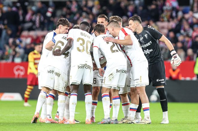 Górnik Zabrze - Jagiellonia Białystok, zdjęcia kibiców i zawodników z meczu 13. kolejki PKO BP Ekstraklasy