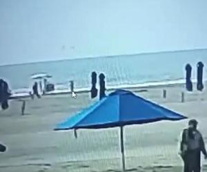 Piorun zabił 34-latkę na plaży! Szokujące wideo pokazuje ostatnie chwile