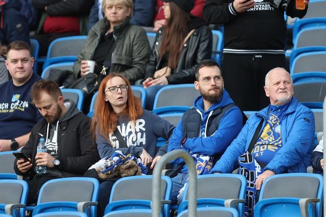 Kibice na Stadionie Śląskim podczas Wielkich Derbów Śląska (16.03.2024)