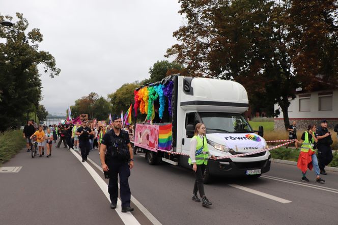 Marsz Równości w Toruniu i kontrmanifestacja