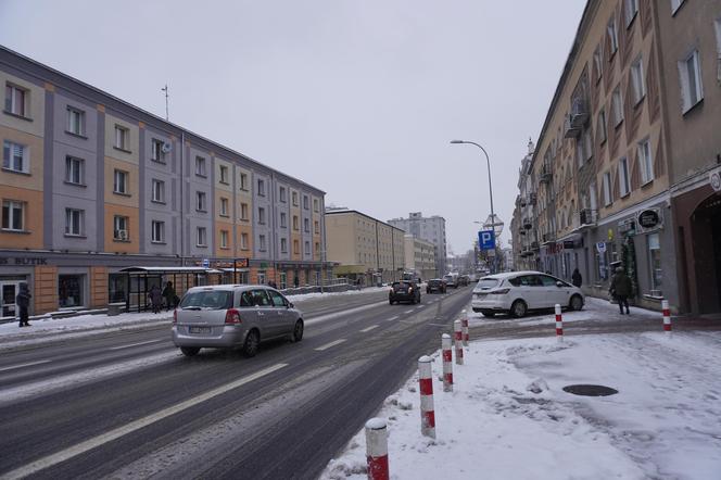 Sytuacja na drogach w Białymstoku. Styczniowy atak zimy w Podlaskiem