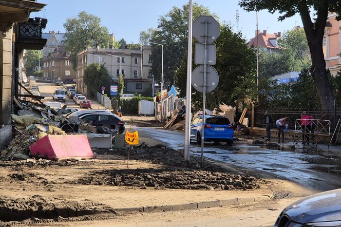 Pierwszy transport darów dla powodzian od Caritas Diecezji Siedleckiej trafił do Nysy i Kłodzka