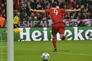 Robert Lewandowski strzelił 2 gole w 2 minuty! Zobacz bramki Polaka z meczu Dinamo - Bayern