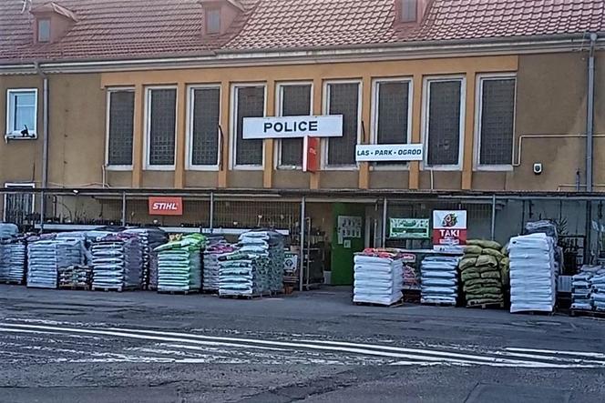 Dworzec kolejowy w Policach