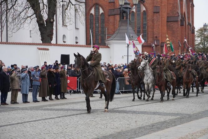 Tak białostoczanie uczcili Narodowe Święto Niepodległości 2024 w Białymstoku [ZDJĘCIA]