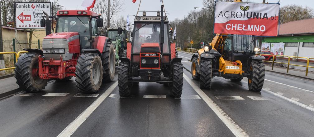 Agrounia zablokowała ważne skrzyżowanie pod Toruniem. Na razie bez większych utrudnień w ruchu drogowym.