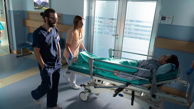 Na dobre i na złe odc. 732. Artur Bart (Piotr Głowacki), Kamil (Mariusz Bikowski)