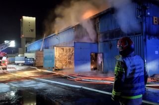 Pożar hali produkcyjnej w Rybniku