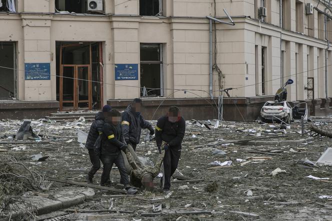 Ukraina/ 21 zabitych, ponad 110 rannych po atakach w Charkowie i Kijowie