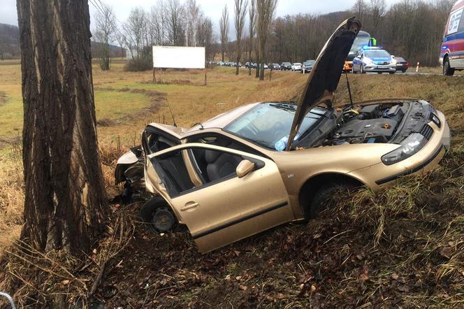 Dolny Śląsk Groźny Wypadek Na Drodze Krajowej Nr 3 Trzy Osoby Ranne ZdjĘcia Wrocław Super