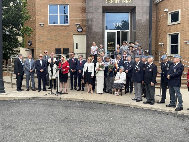 Obchody 81. rocznicy wybuchu Powstania Warszawskiego w Nowym Jorku