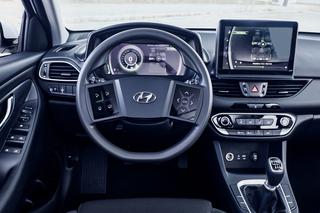 Dotykowe ekrany nawet na kierownicy - tak Hyundai wyobraża sobie niedaleką przyszłość - WIDEO
