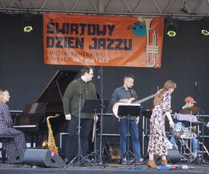 Muzyka na tarasach Młynów Rothera! Za nami Światowy Dzień Jazzu
