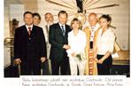 Tusk wziął ślub kościelny by zostać premierem
