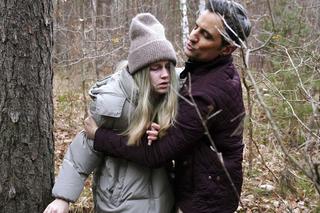 Barwy szczęścia, odcinek 2818: Stawicki (Piotr Borowski), Kama (Natalia Jędruś)	