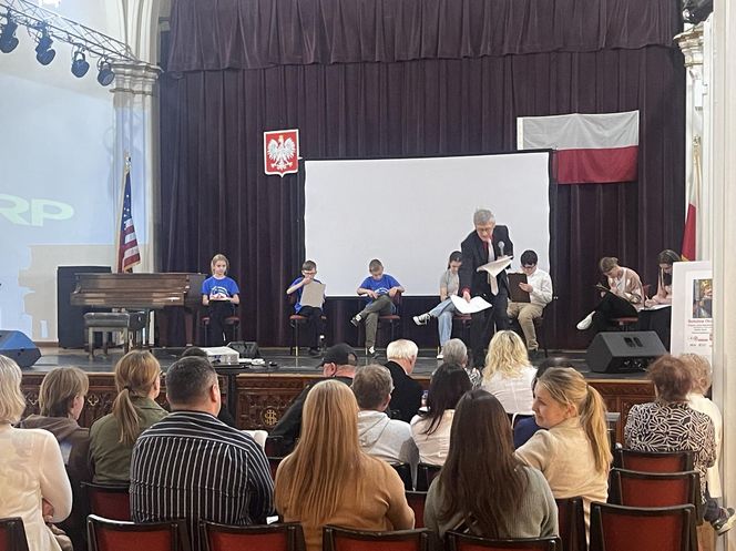 Konkurs wiedzy historycznej w CPS w Nowym Jorku