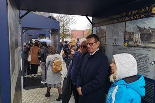 Kopernikańska wystawa przed ratuszem [ZDJĘCIA]