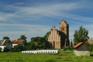   Lwowiec nazywany jest bocianią wioską. Wyjątkowa wieś w woj. warmińsko-mazurskim