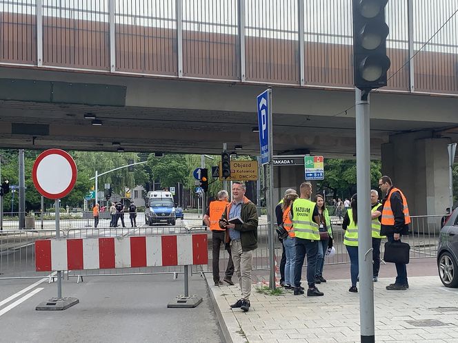 Estakada na Rynkiem w Chorzowie wyłączona z ruchu. Miasto czeka drogowy paraliż