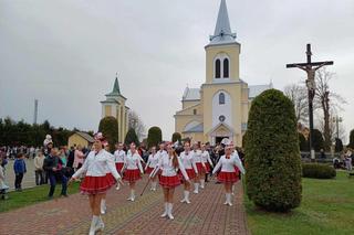 Wielkanocna parada Turków w Tryńczy