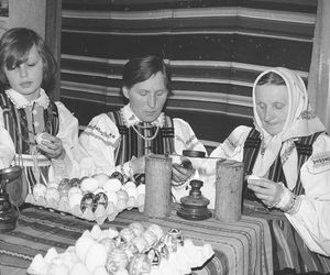 QUIZ PRL. Jajko kontra mazurek. Sprawdź, jak dobrze znasz wielkanocne menu z PRL-u?